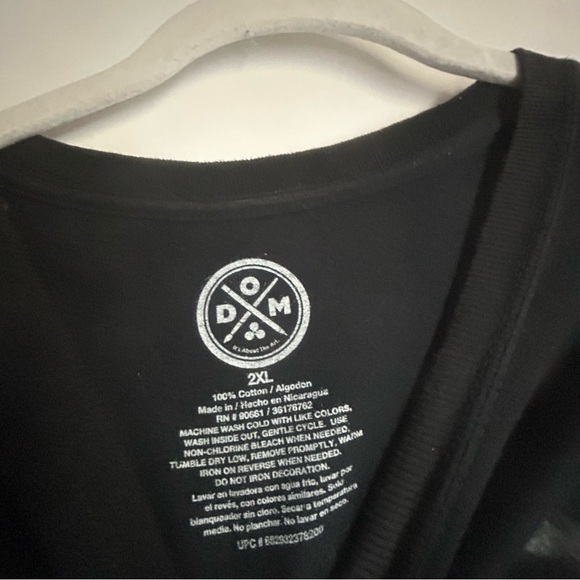 Black T-Shirt with White Tiger Print - Picture 4 of 4